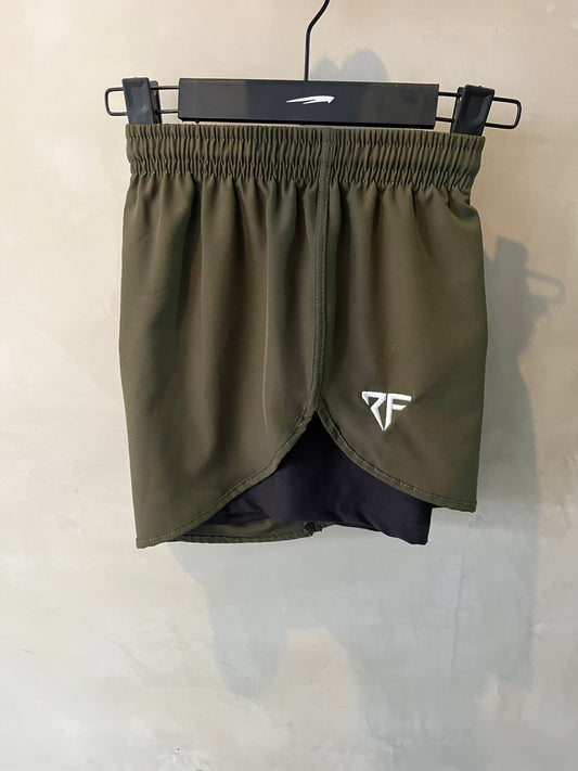 Short militar con malla