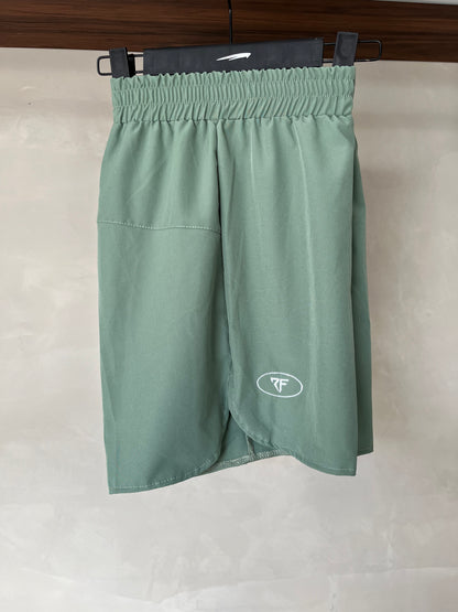 Aero short olivo