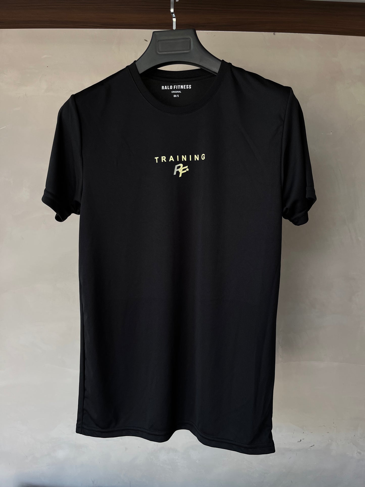 Playera Training Slim Fit negra